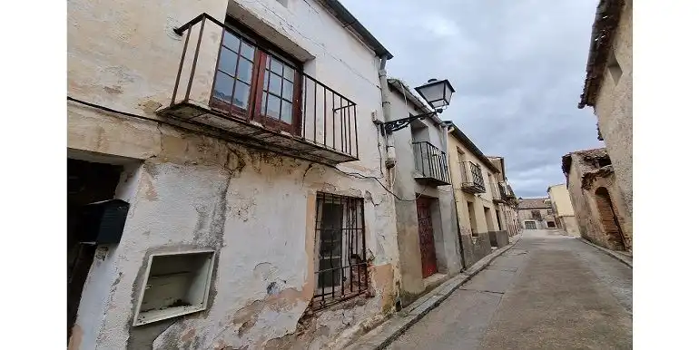 Vista exterior de Casa o chalet en venta en Turégano