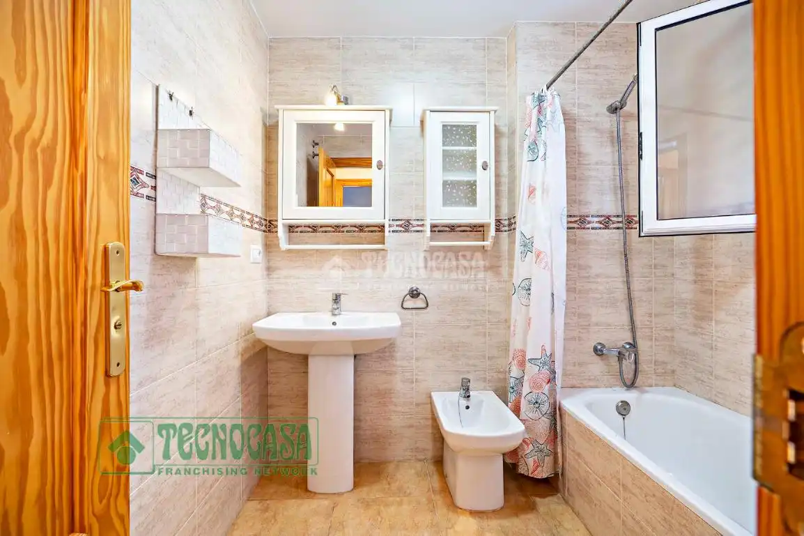 Bathroom of Flat for sale in Roquetas de Mar  with Balcony