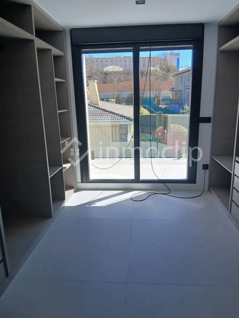 Terrassa de Casa o xalet en venda en Villamayor amb Calefacció, Jardí privat i Terrassa