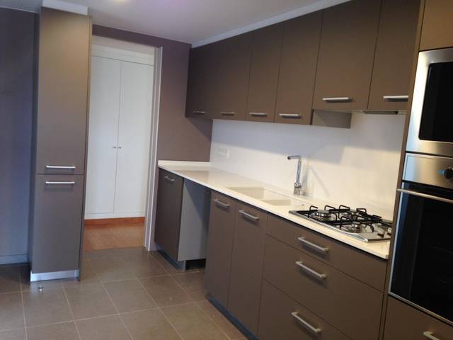 Piso en Alquiler en Plaça de Josep Freixa i Argemí en Ca n'Aurell