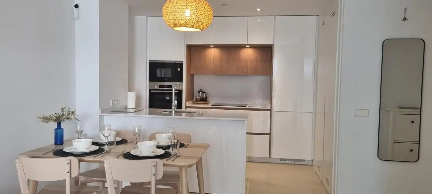 Cuina de Apartament de lloguer en Vélez-Málaga amb Aire condicionat, Calefacció i Terrassa