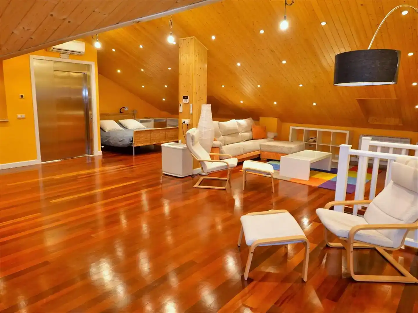 Sala d'estar de Pis en venda en Toledo amb Aire condicionat, Jardí privat i Parquet