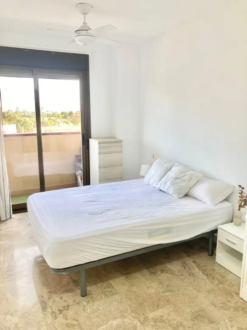 Schlafzimmer von Wohnungen zur Miete in Sant Joan d'Alacant mit Klimaanlage, Heizung und Möbliert