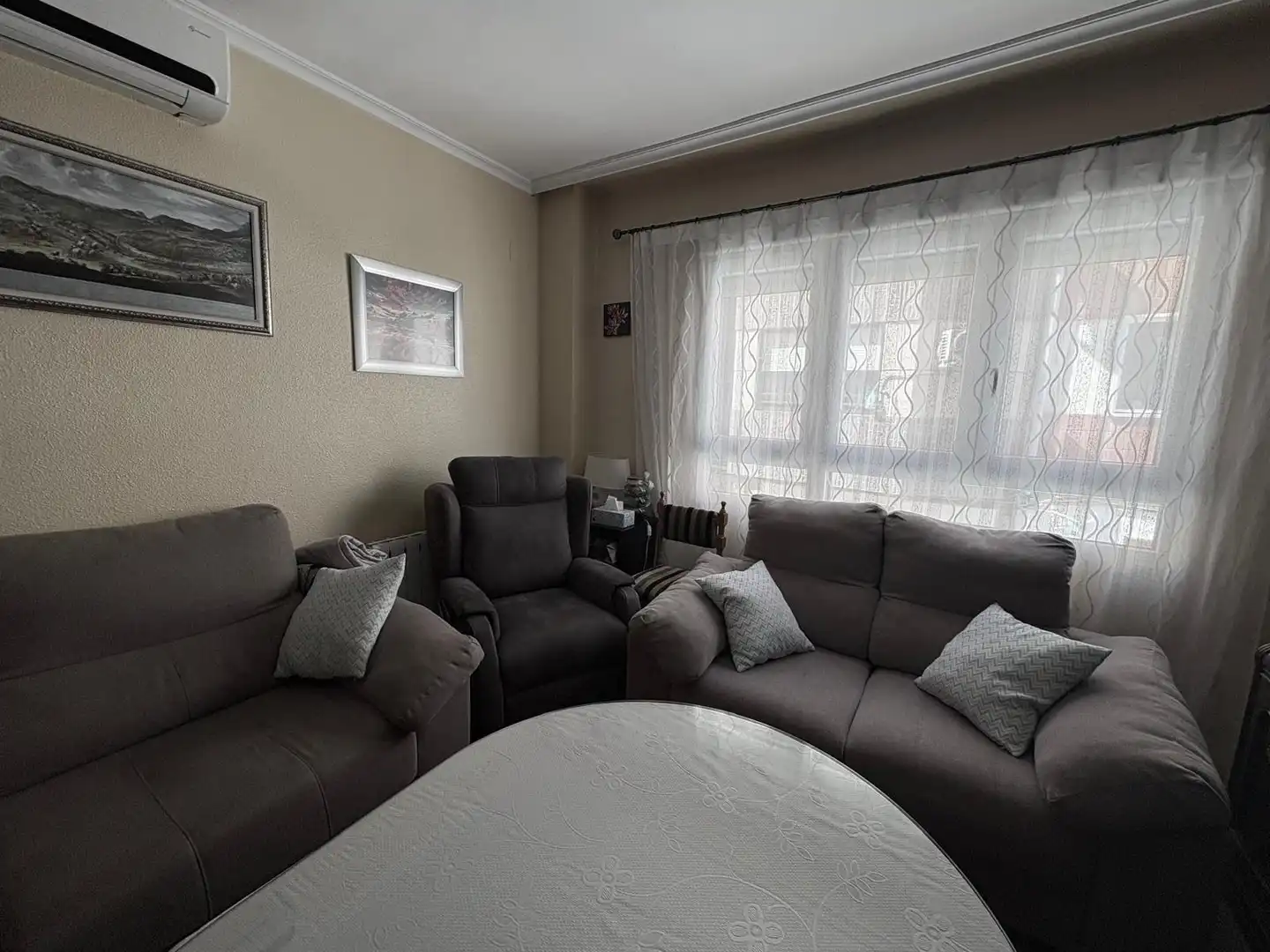 Sala de estar de Piso en venta en Almansa con Calefacción
