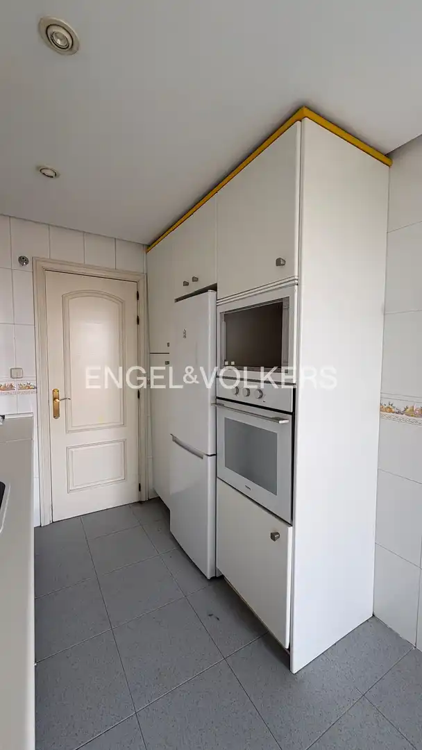 Flat with terrace to rent in Zona Carretera del Plantío, imagen 31