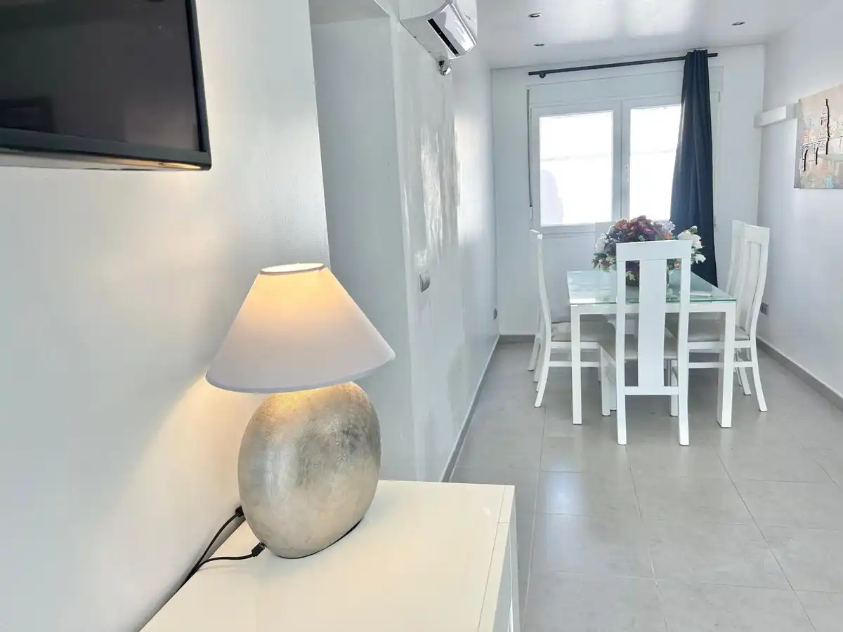 Habitación de Casa o chalet de alquiler en Estepona con Aire acondicionado, Piscina y Amueblado