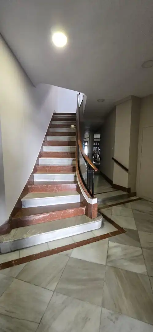 Flat for sale in Sevilla  with Air Conditioner, Terrace and Storage room