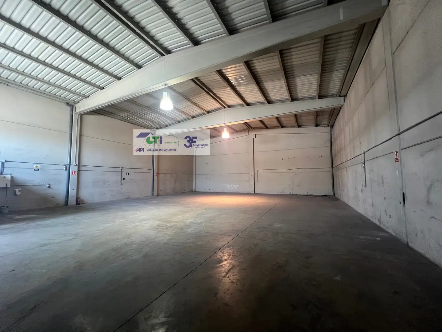 Industrial buildings for rent in Villanueva de Gállego