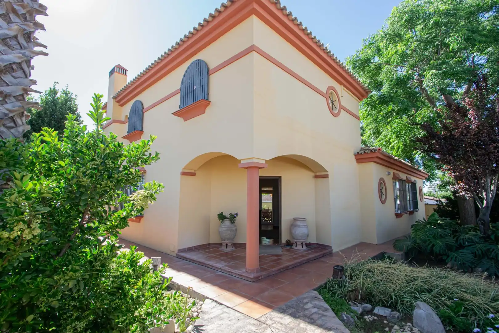 Chalet con piscina en venta en Valencina de la Concepción, imagen 3
