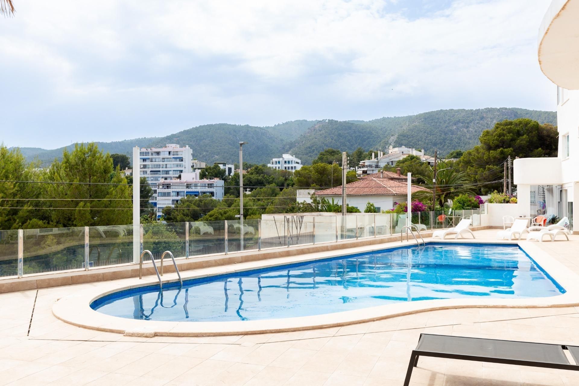 Piscina de Pis en venda en  Palma de Mallorca amb Aire condicionat, Terrassa i Piscina comunitària