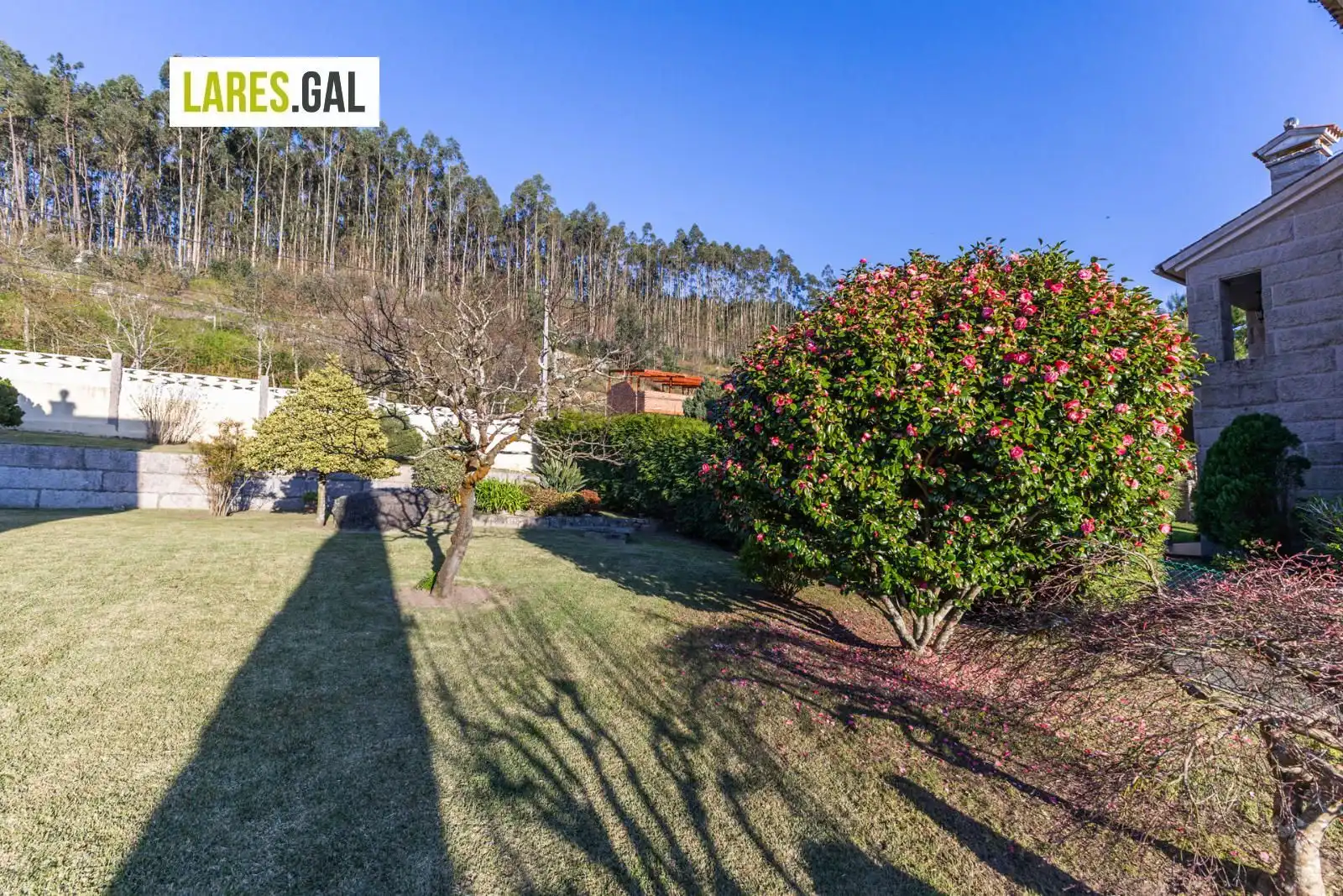 Jardín de Casa o chalet en venta en Cangas  con Calefacción y Trastero