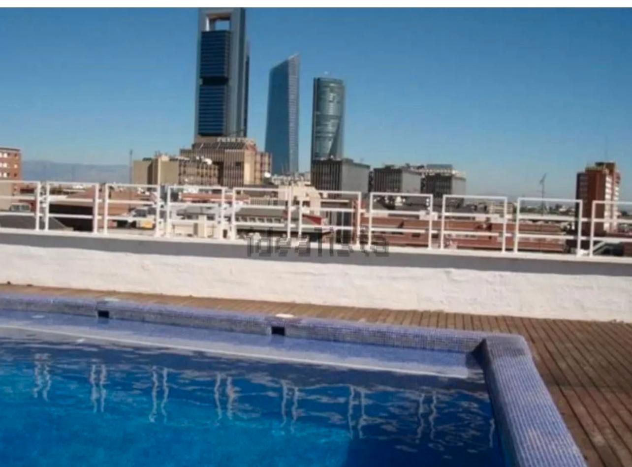 Apartment to rent in Calle de Rafael Herrera, Castilla