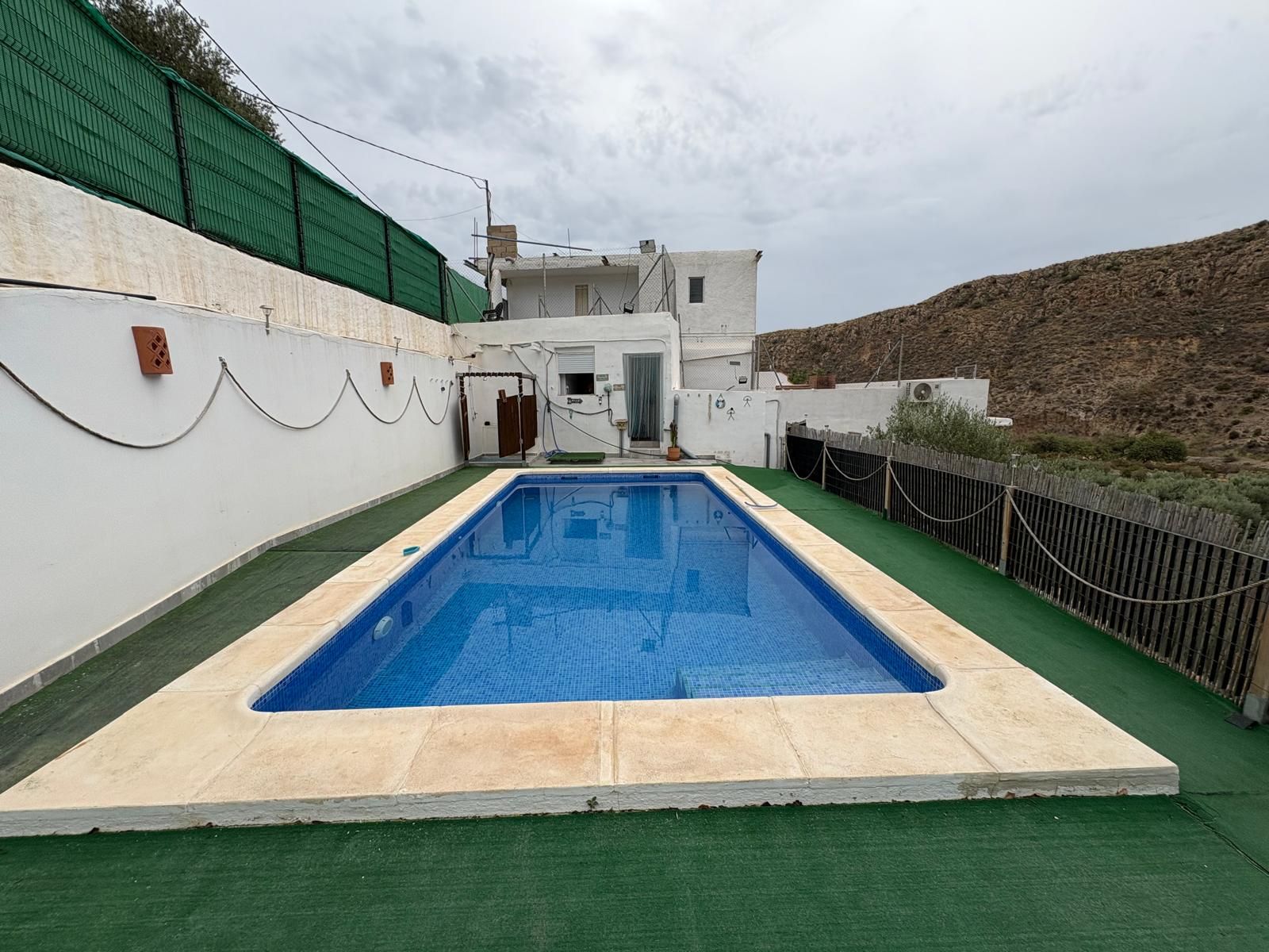 Piscina de Casa o xalet en venda en Carboneras amb Aire condicionat, Jardí privat i Terrassa