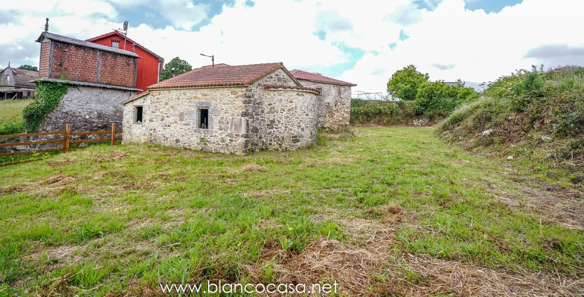 Casa o chalet en venta en Coristanco con Jardín privado y Trastero
