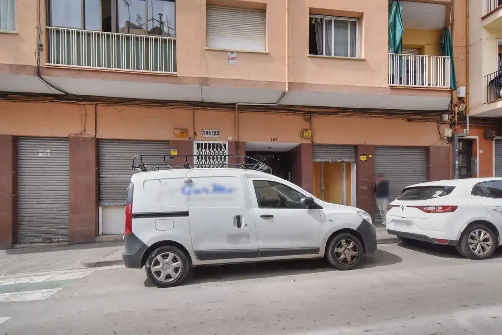 Parking de Piso en venta en Badalona
