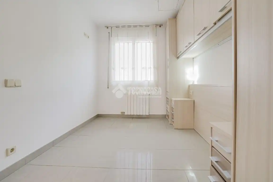 Habitación de Piso en venta en Rubí con Calefacción