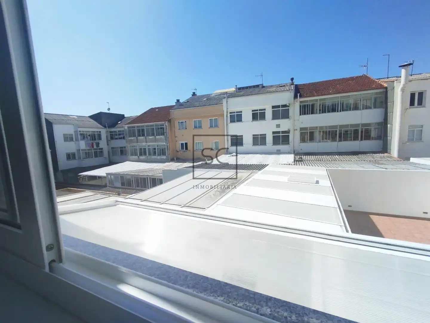 Außenansicht von Wohnung zur Miete in Narón mit Heizung und Balkon