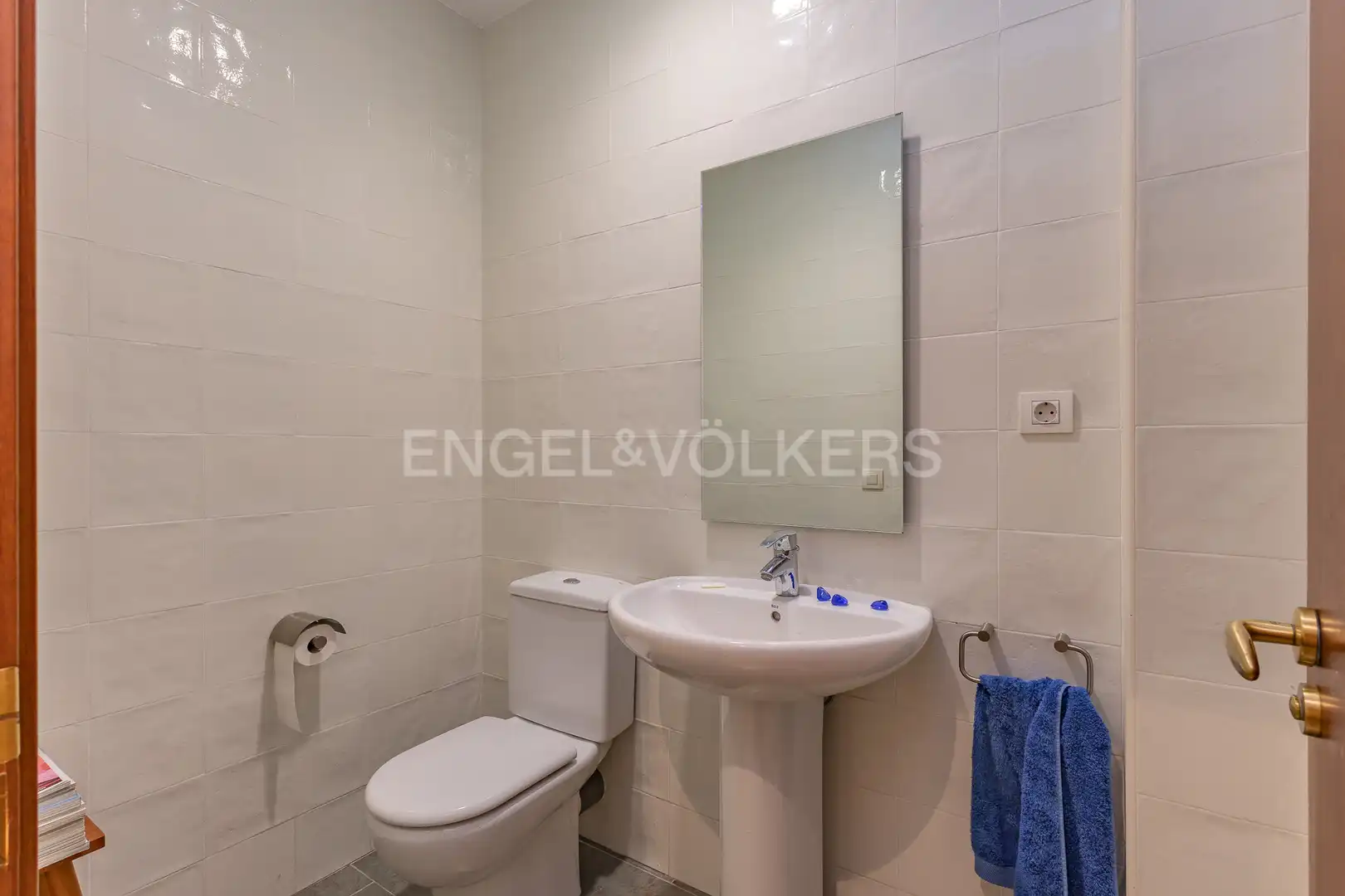 Baño de Finca rústica en venta en Gallifa con Aire acondicionado, Calefacción y Jardín privado