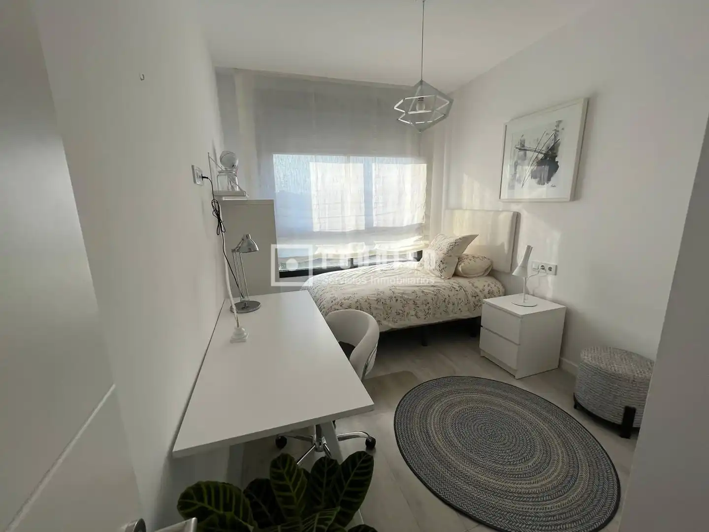 Schlafzimmer von Dachboden zur Miete in Málaga mit Klimaanlage, Privatgarten und Terrasse