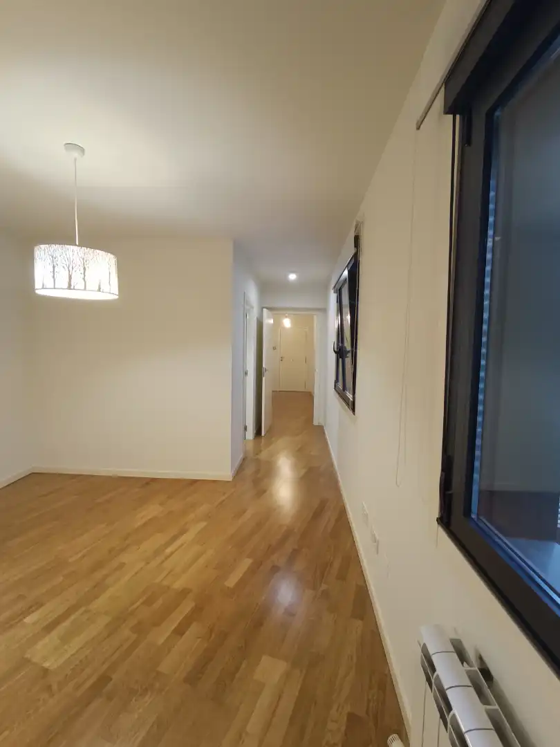 Piso en venta en Pontevedra Capital  con Calefacción, Horno y Microondas