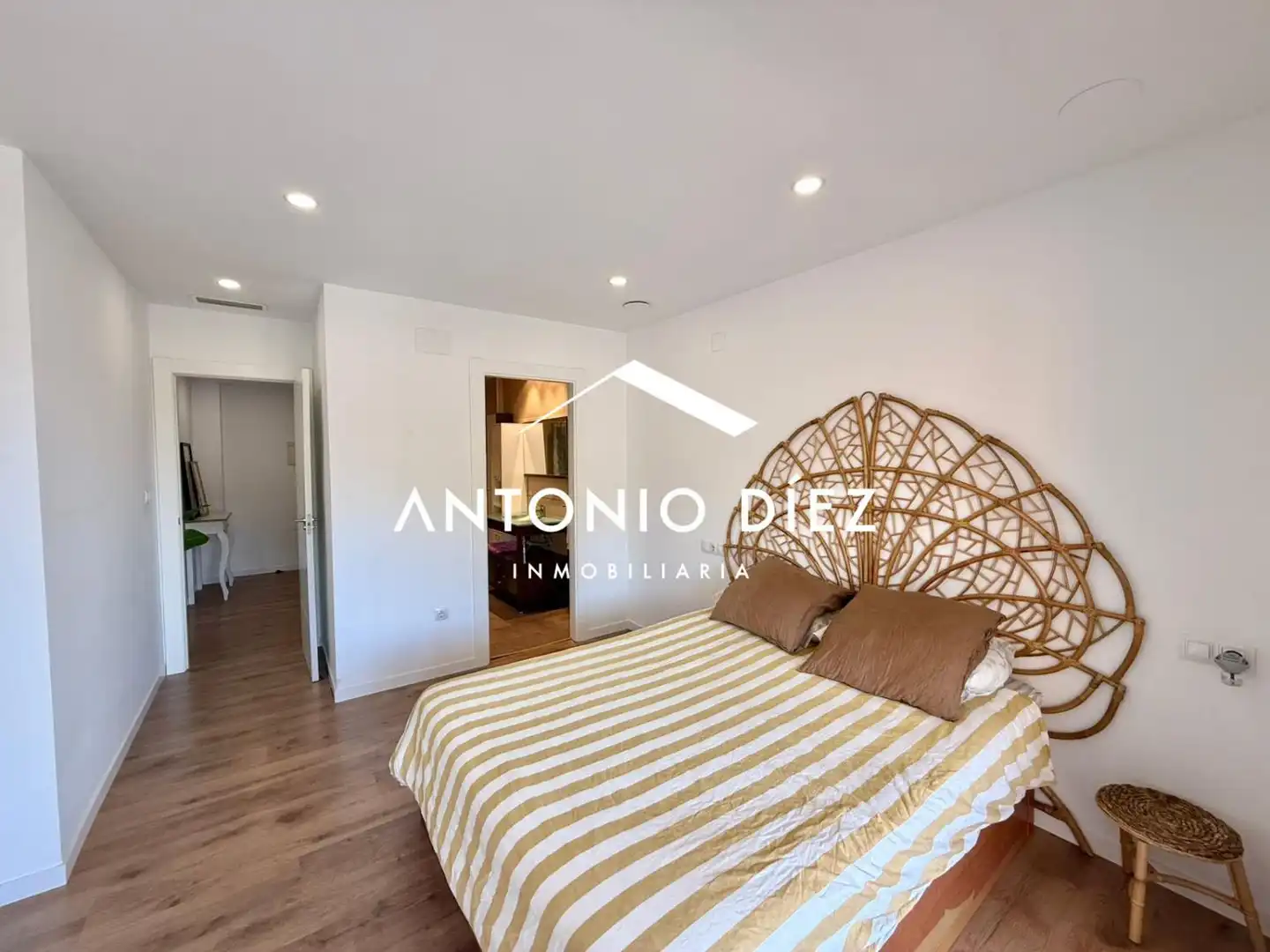 Bedroom of Attic for sale in Aspe  with Air Conditioner, Terrace and Storage room