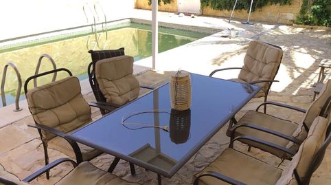 Venta de espectacular chalet independiente de 1.250 m2 de terreno y 300 m2 construidos con piscina en Lepe  Huelva., imatge 2
