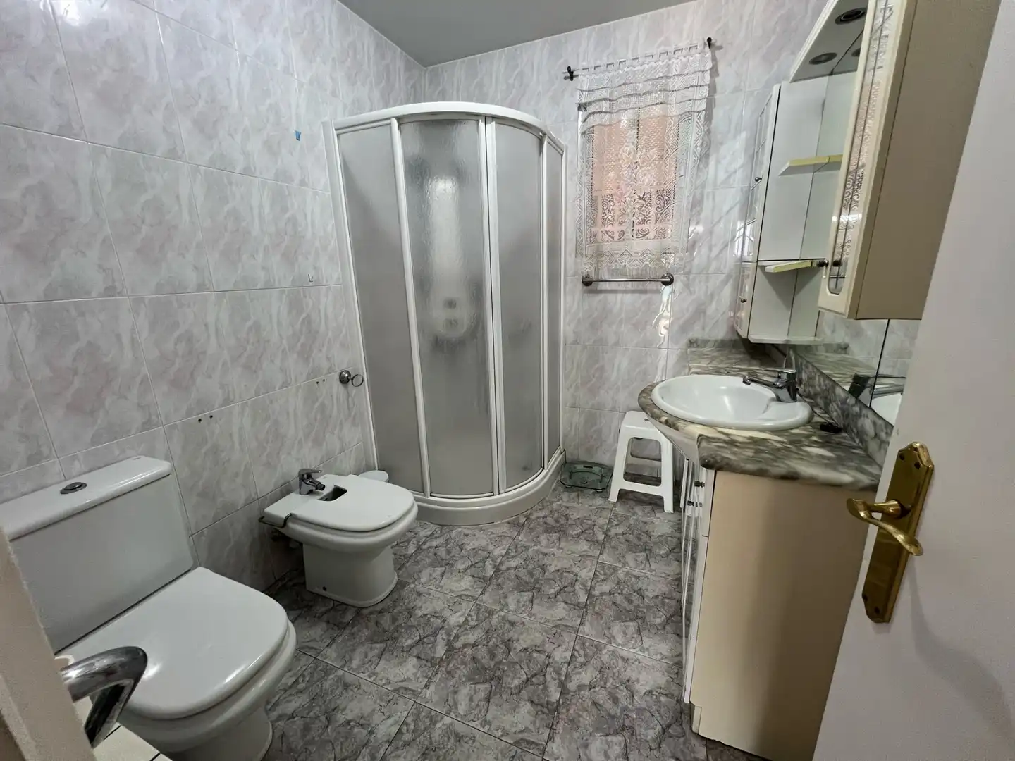 Bathroom of Houses for sale in San Adrián  with Heating, Terrace and Storage room