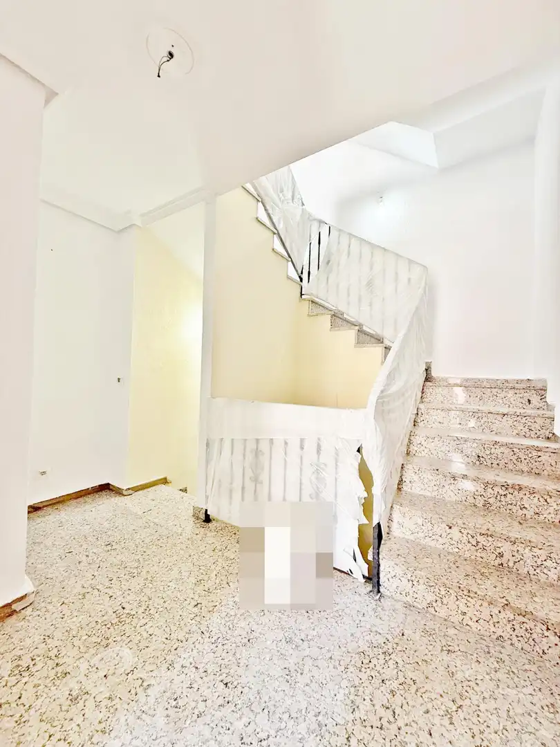 Casa adosada en venta en Almería con Terraza, Trastero y Balcón