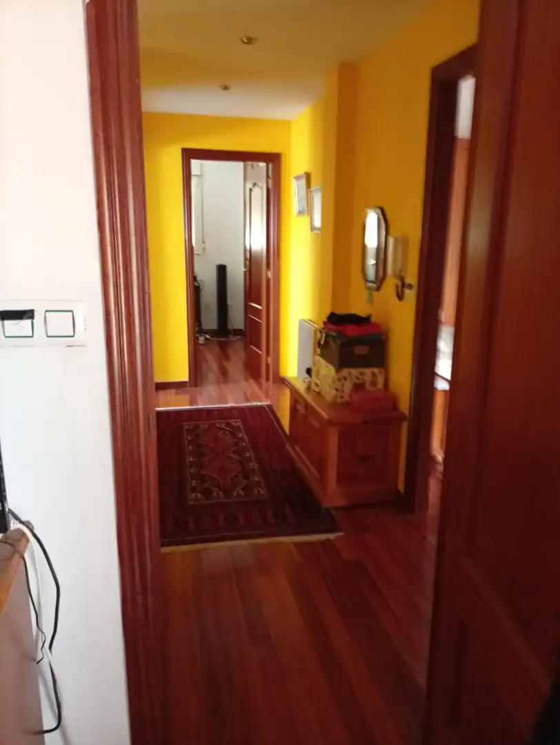 Casa o xalet en venda en Ourense Capital  amb Calefacció, Jardí privat i Parquet