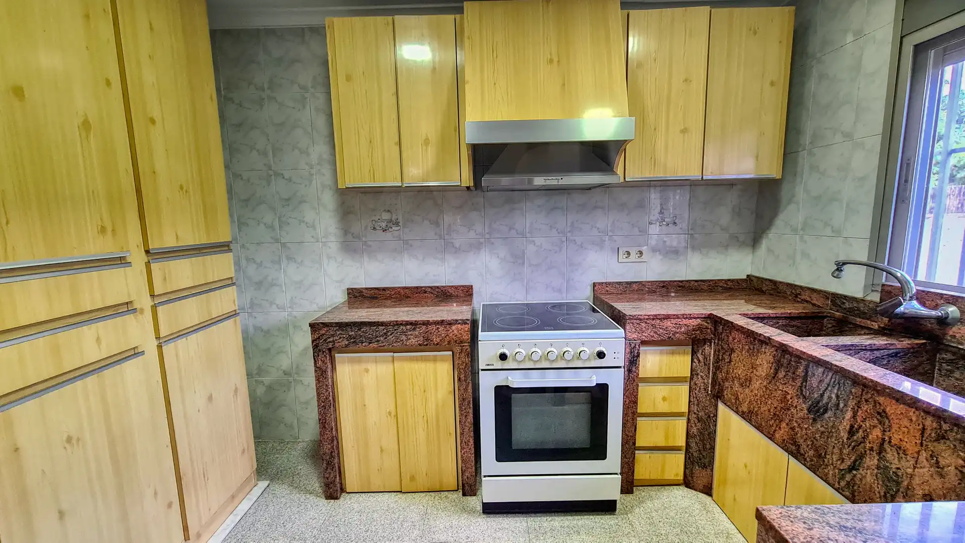 Cocina de Casa o chalet en venta en Torrent con Aire acondicionado, Calefacción y Piscina