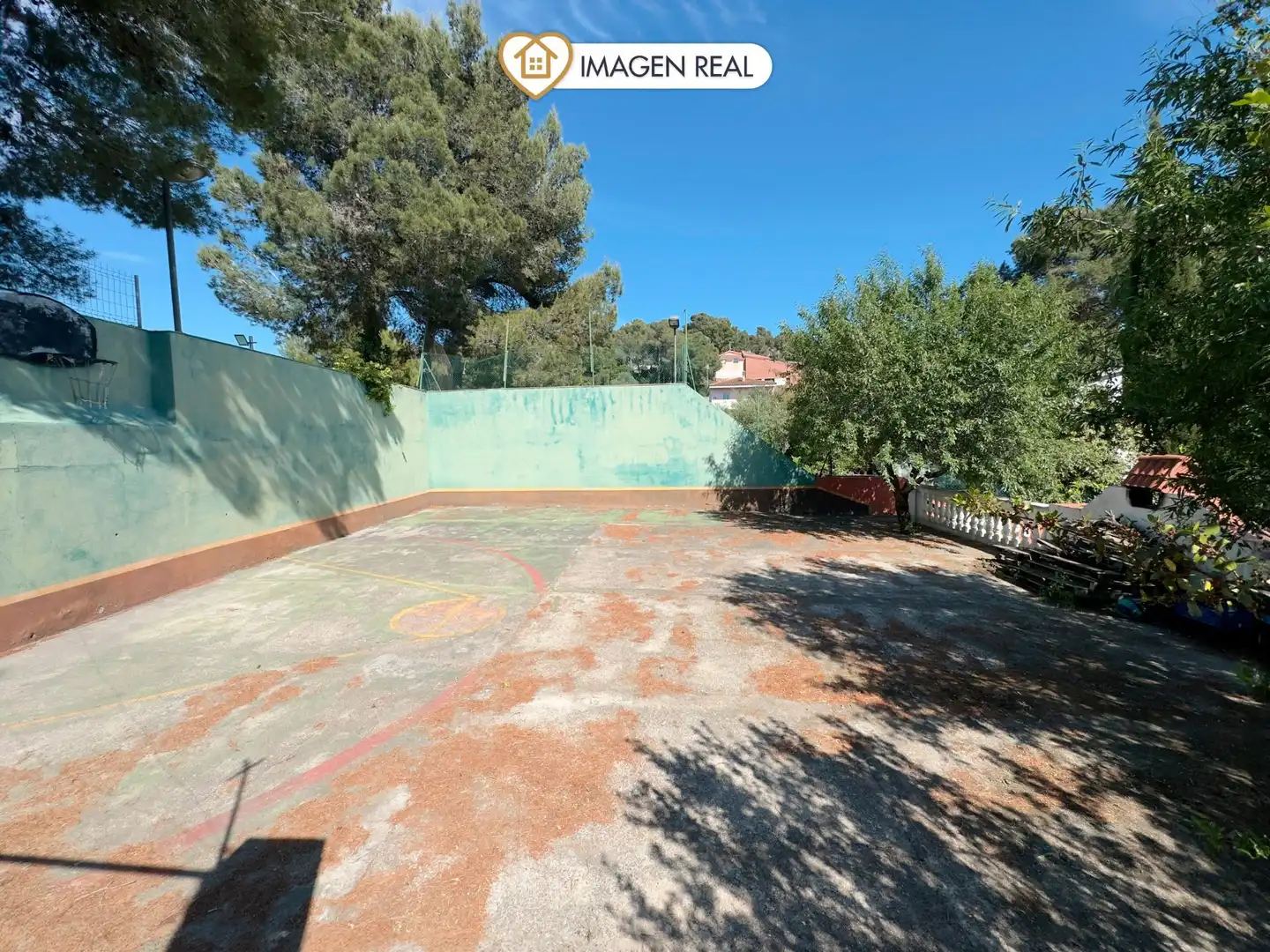 Jardí de Casa o xalet en venda en Vallirana amb Calefacció, Jardí privat i Terrassa