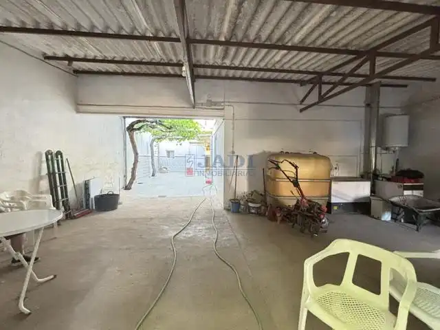 Casa o xalet en venda en Valdepeñas amb Calefacció, Traster i Piscina