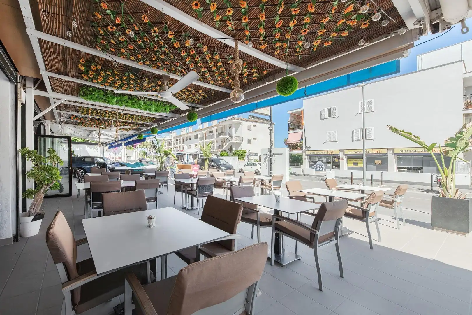 Terrassa de Local en traspas en Calvià amb Terrassa