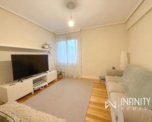 Wohnzimmer von Wohnung miete in Barakaldo  mit Heizung und Balkon