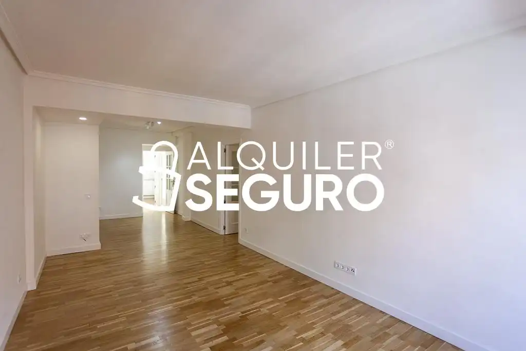 Piso de alquiler en de Nuñez Morgado, Castilla