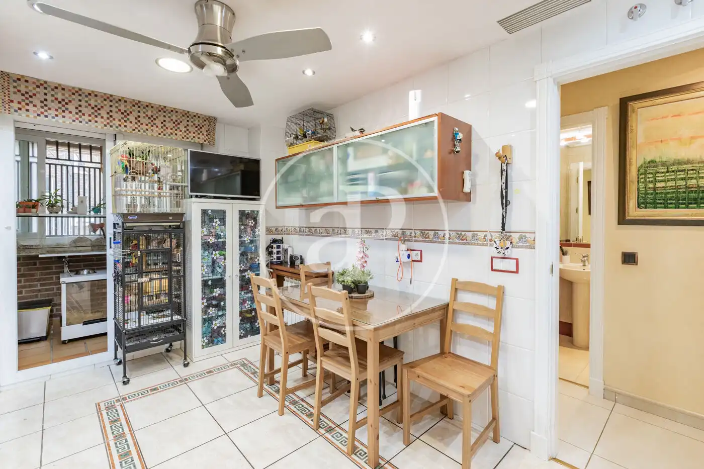 Cocina de Casa adosada en venta en San Sebastián de los Reyes con Aire acondicionado, Calefacción y Jardín privado