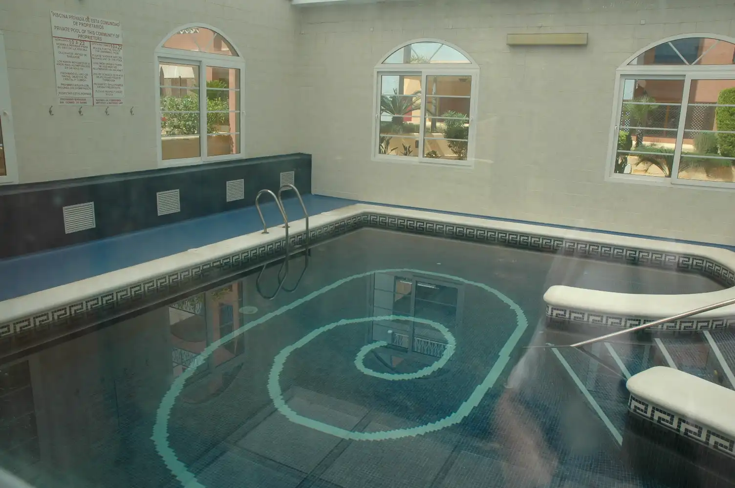 Piscina de Piso en venta en Cartagena con Aire acondicionado, Amueblado y Horno