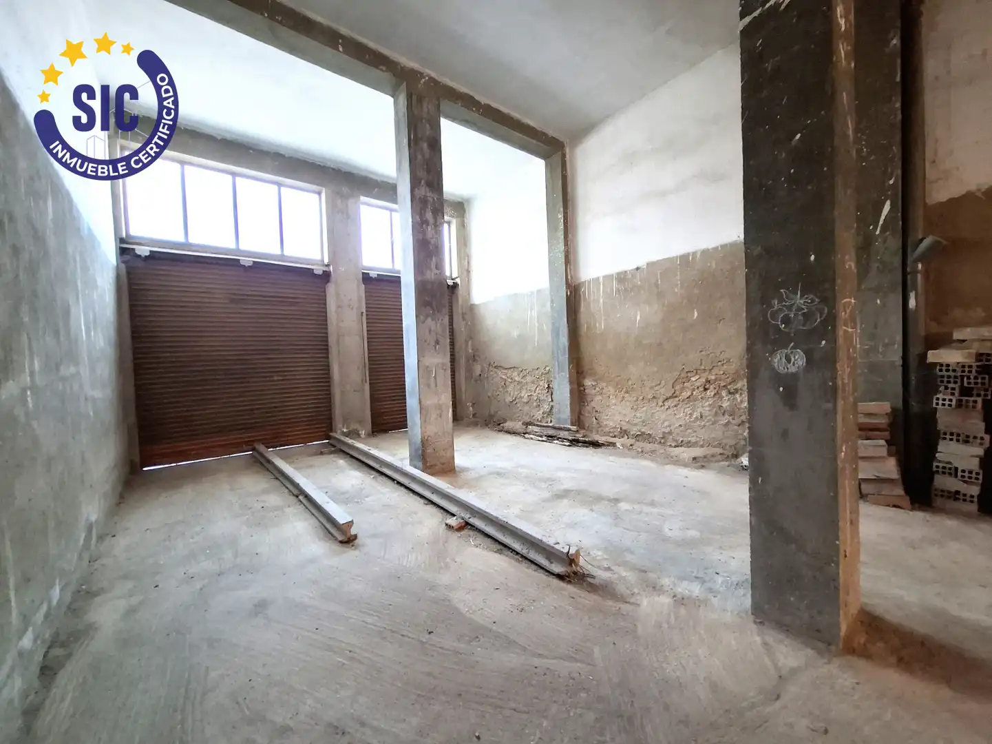 Local comercial en venda a El Grao