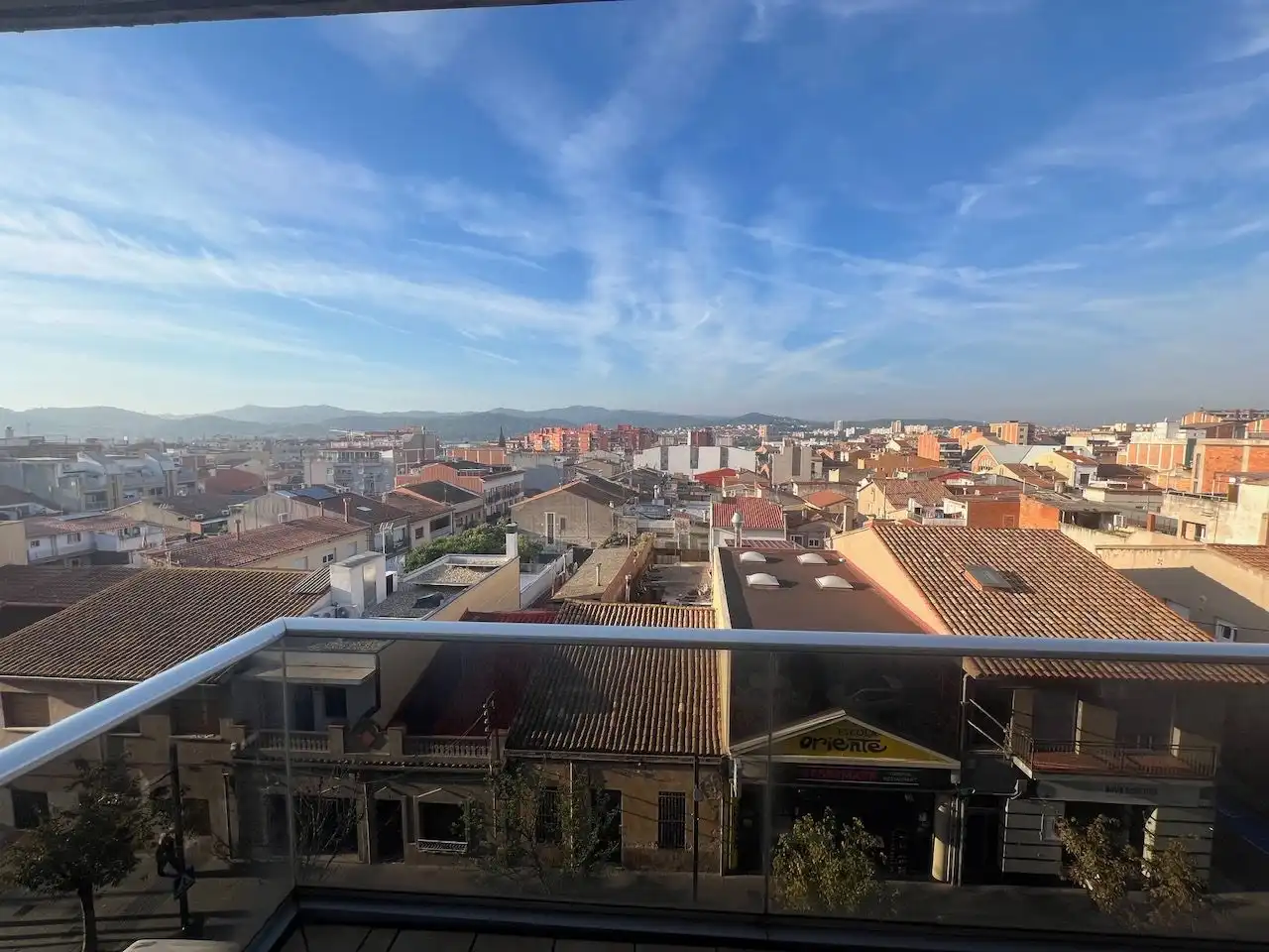 Außenansicht von Maisonette zum Verkauf in Ripollet mit Klimaanlage, Terrasse und Balkon