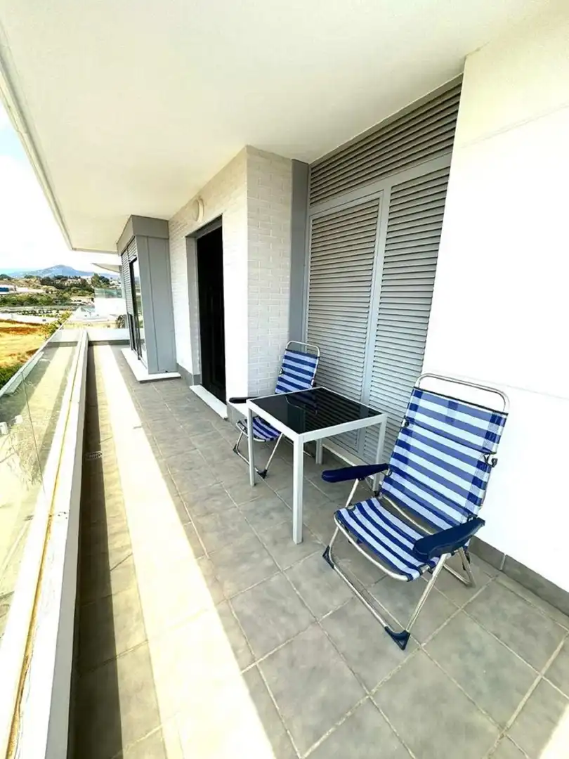 Apartment with pool for sale in El Madroñal