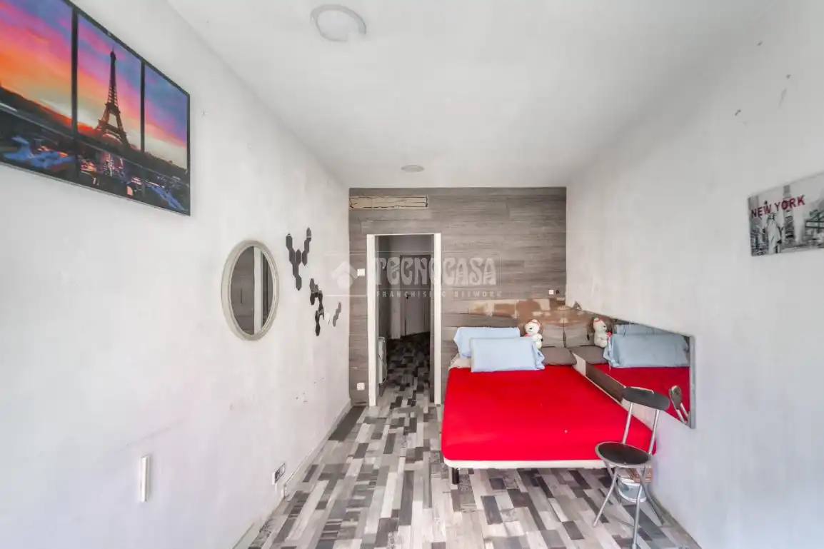 Schlafzimmer von Wohnung zum Verkauf in Madrid mit Klimaanlage und Heizung