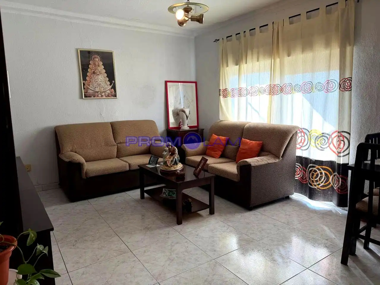 Sala de estar de Piso en venta en San Juan de Aznalfarache con Aire acondicionado y Terraza