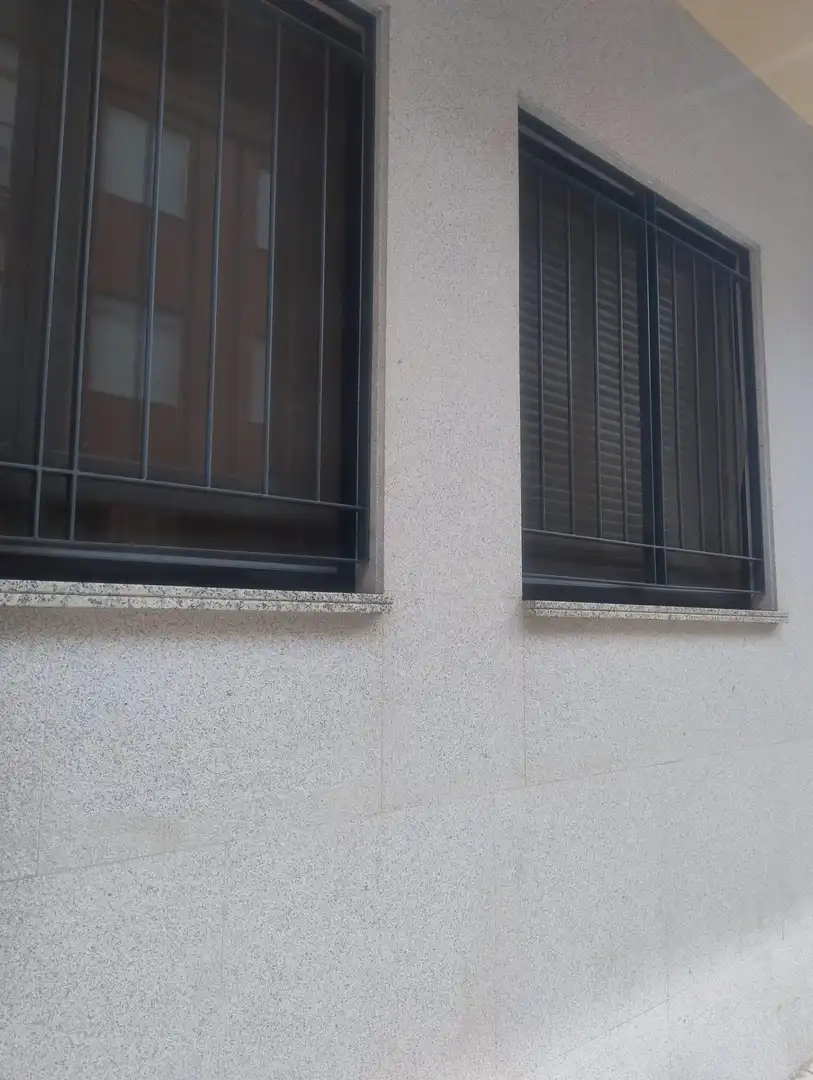 Exterior view of Duplexes for sale in Ciudad Real  with Air Conditioner, Heating and Furnished