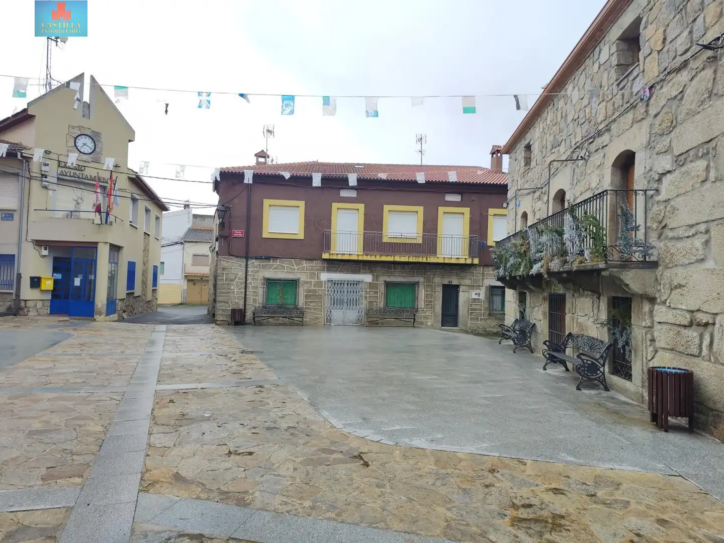 Vista exterior de Casa adosada en venta en Navarredondilla