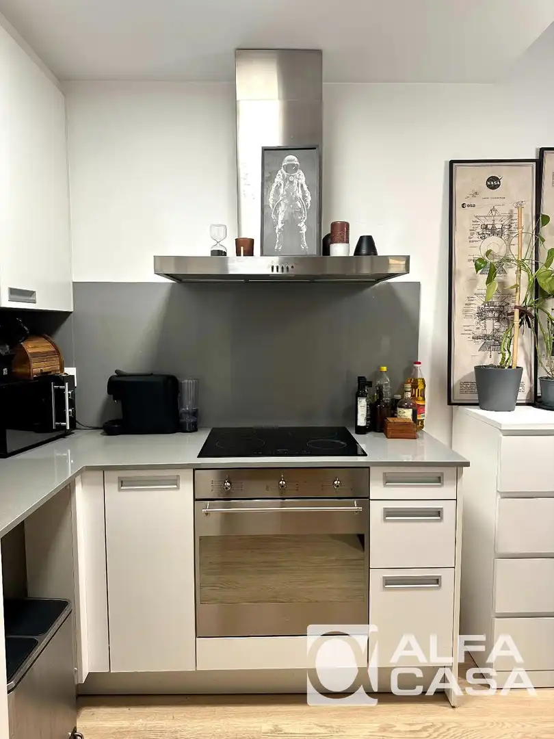 Kitchen of Flat for sale in Girona  with Air Conditioner, Heating and Terrace