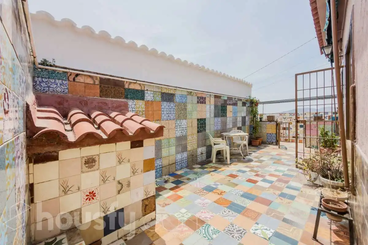 Terrace of Houses for sale in Santa Coloma de Gramenet  with Heating, Private garden and Terrace