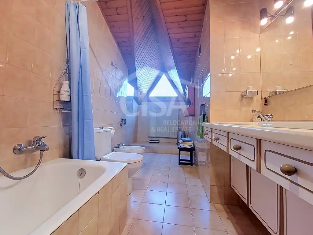 Baño de Dúplex en venta en La Massana con Calefacción, Horno y Microondas