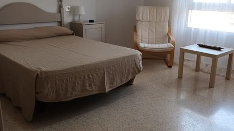 Foto 5 de Piso de alquiler en Avenida de Salobreña, Motril ciudad, Motril
