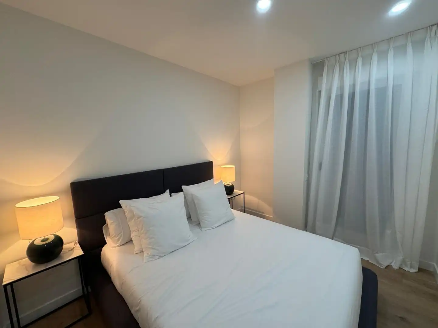Schlafzimmer von Erdgeschoss zum Verkauf in Málaga mit Klimaanlage, Heizung und Terrasse