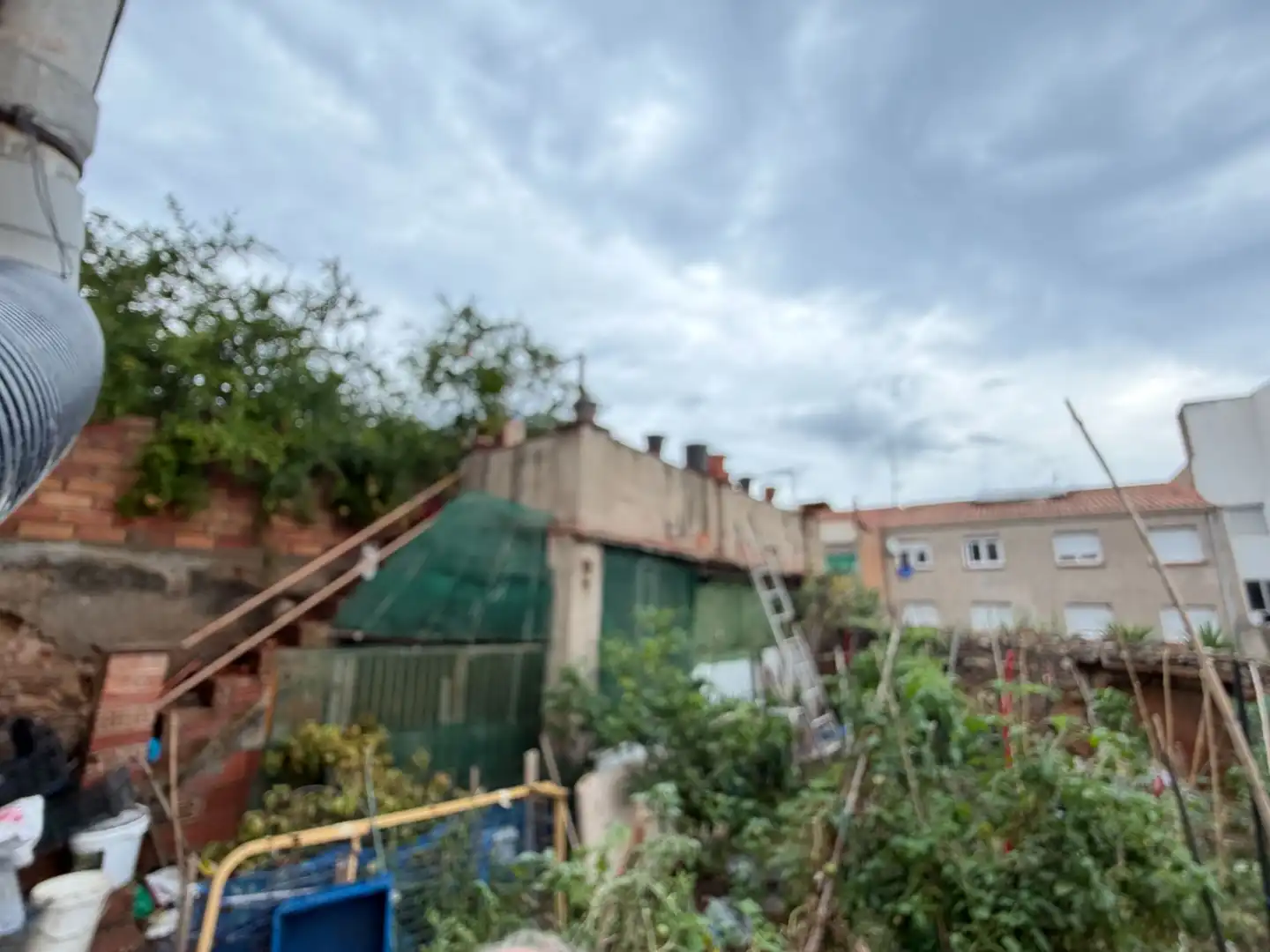 Vista exterior de Casa adosada en venta en Nucli Urbà  